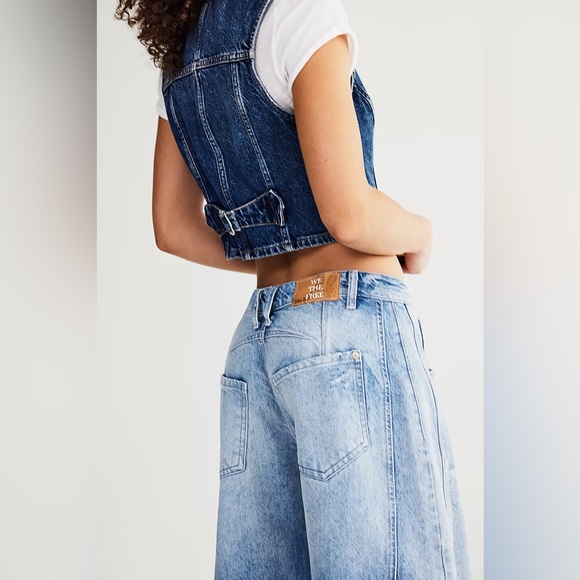 Free People We The Free Good Luck Mid-Rise Barrel Jeans in Barnyard Blue - Picture 6 of 12